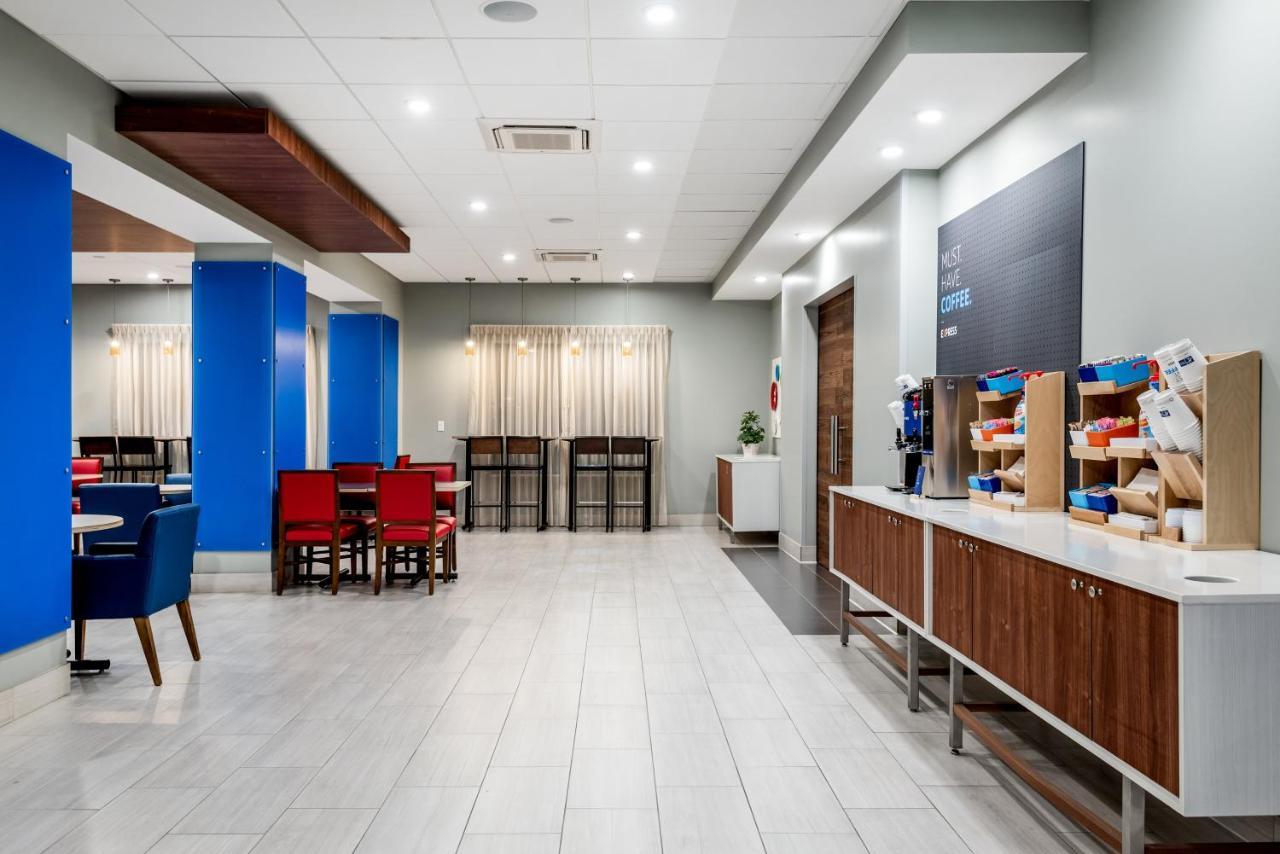 Holiday Inn Express & Suites Santa Ana - Orange County By Ihg Экстерьер фото