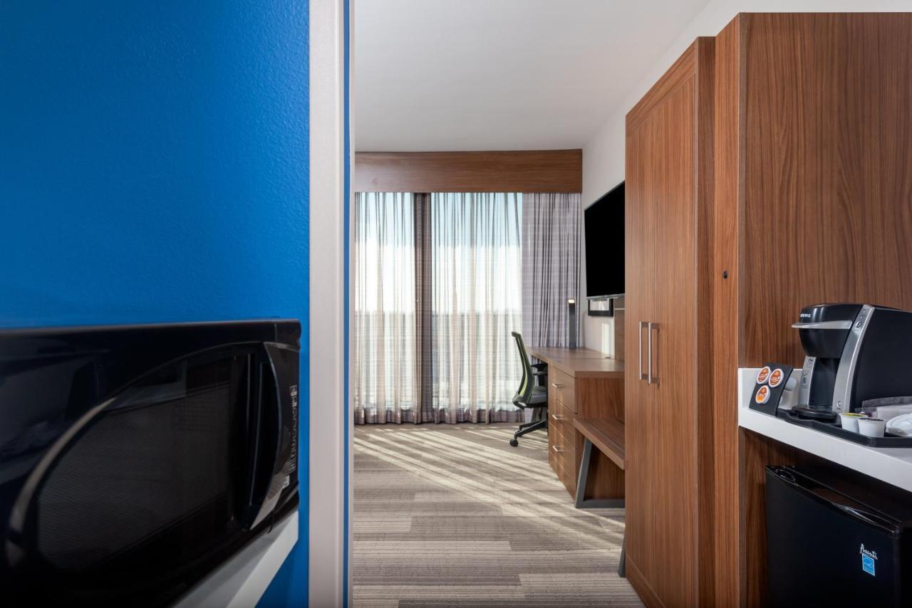 Holiday Inn Express & Suites Santa Ana - Orange County By Ihg Экстерьер фото